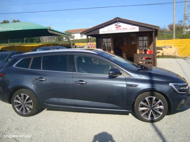 Renault Mégane Sport Tourer 1.5 Blue dCi R.S. Line - 4