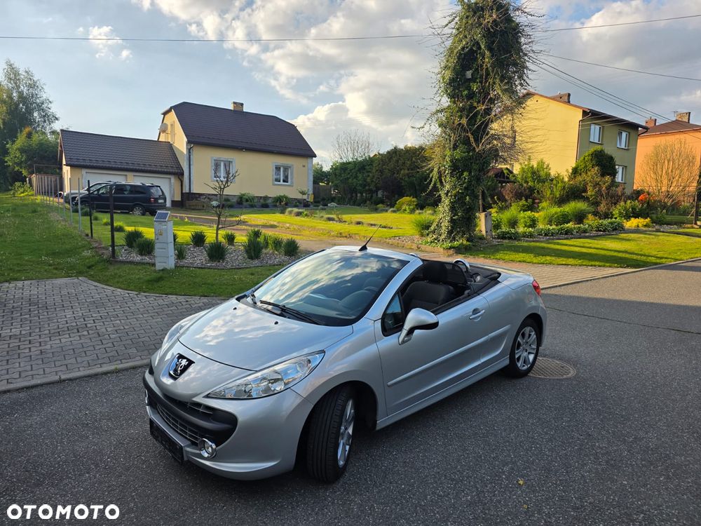 Peugeot 207 CC 1.6 Sport - 32