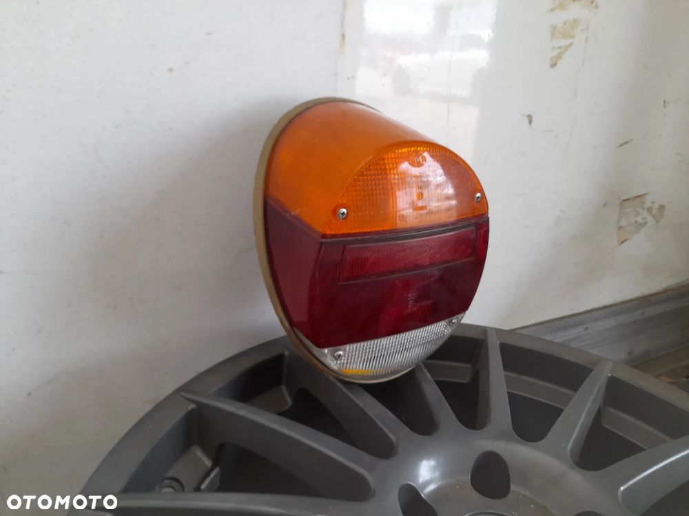 Lampa tył Volkswagen Garbus Käfer 1303 Hella 43383R7 - 2