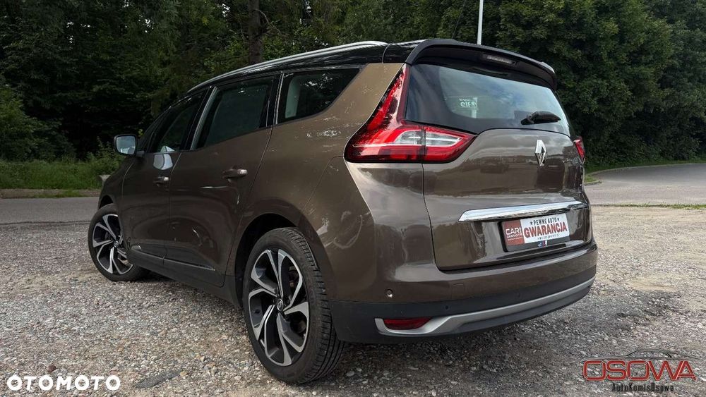 Renault Grand Scenic - 11