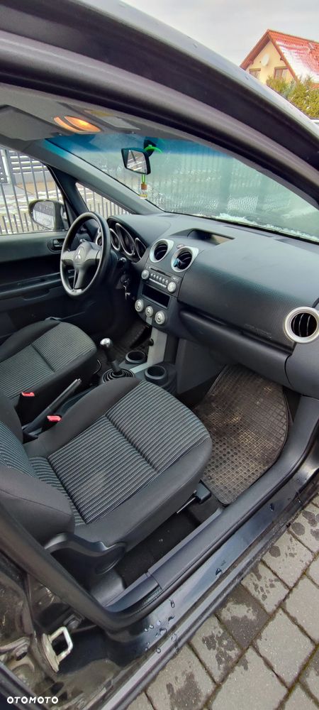 Mitsubishi Colt 1.1 - 3