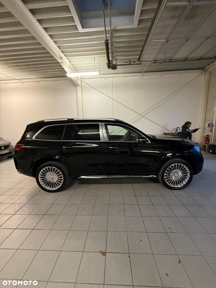 Mercedes-Benz Maybach GLS - 9
