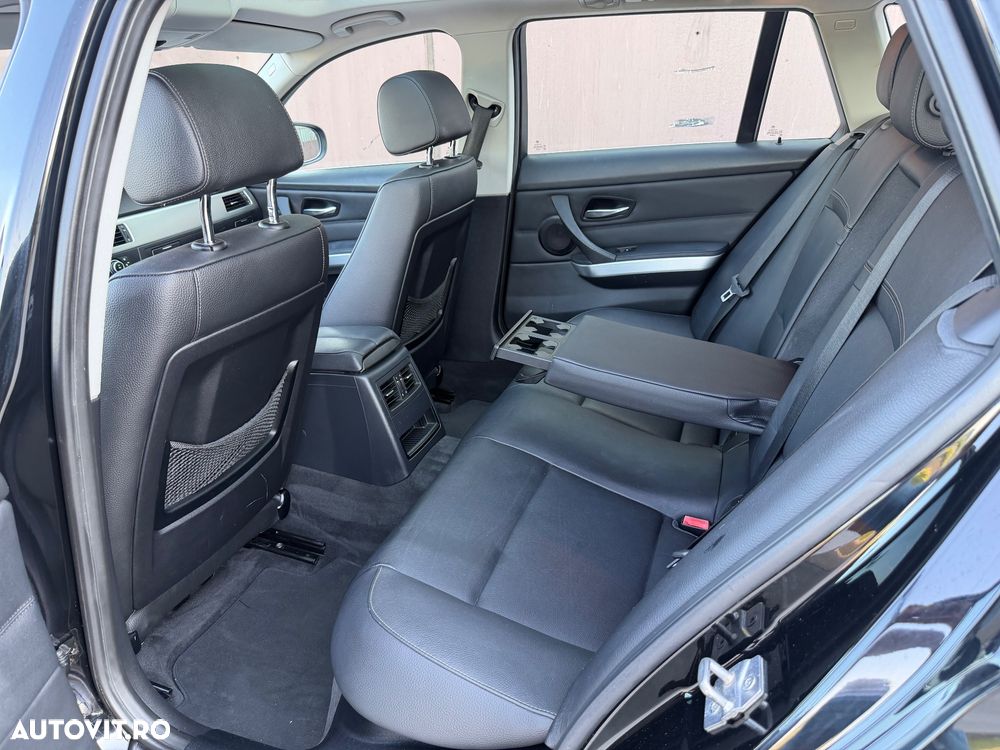 BMW Seria 3 - 38