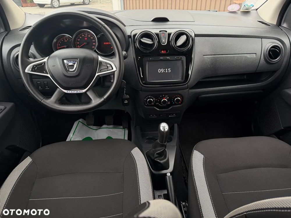 Dacia Lodgy TCe 115 Stepway - 24