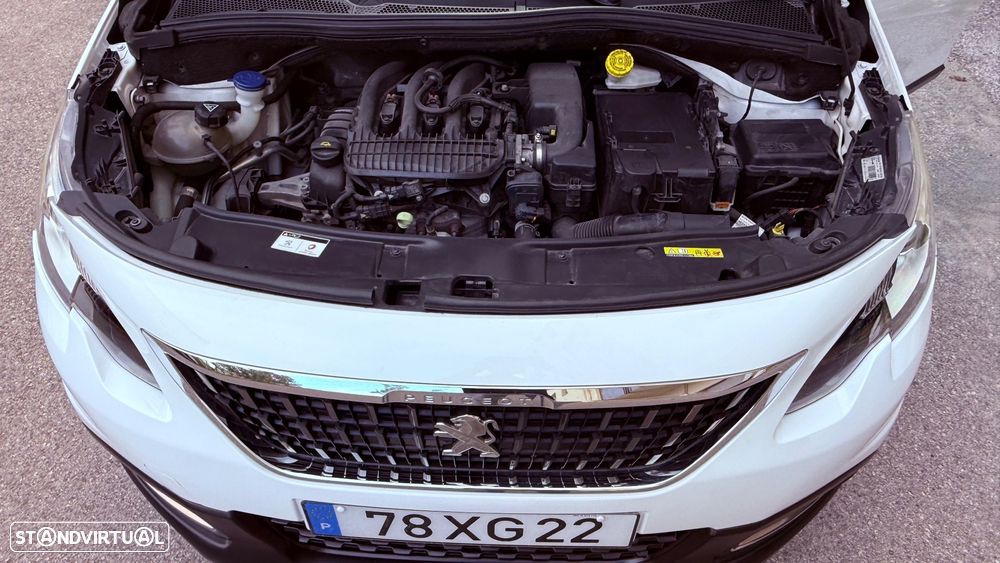 Peugeot 2008 1.2 PureTech Style - 16