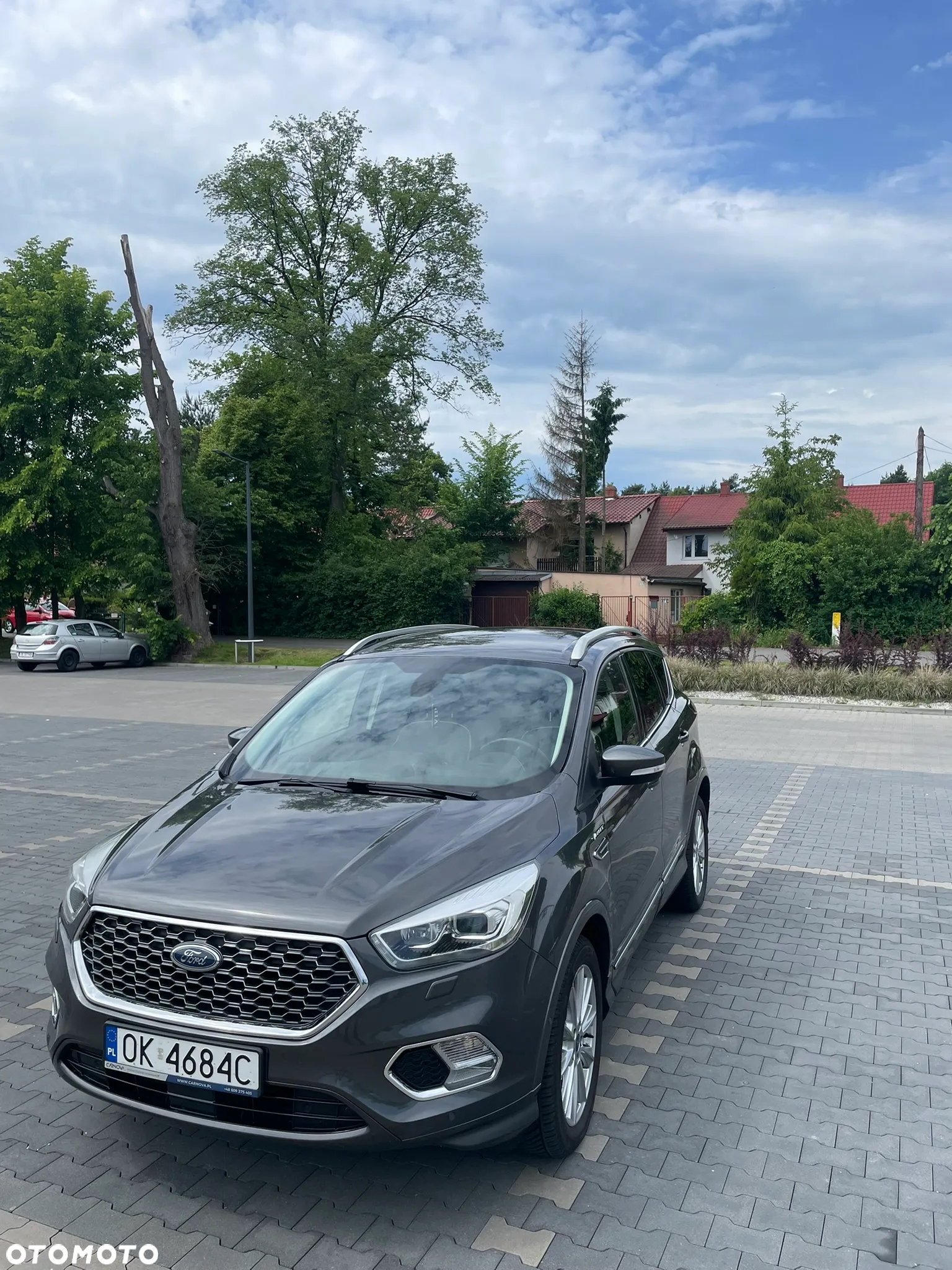 Ford Kuga 2.0 TDCi 2x4 Vignale - 4