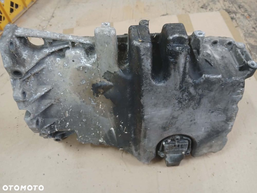 A6 C6 AUDI 2.0 TDI 03G103603 PASSAT TOURAN MISKA OLEJOWA MISA - 3