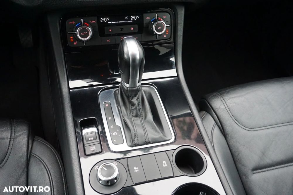 Volkswagen Touareg 3.0 V6 TDI Blue Motion DPF Automatik - 19