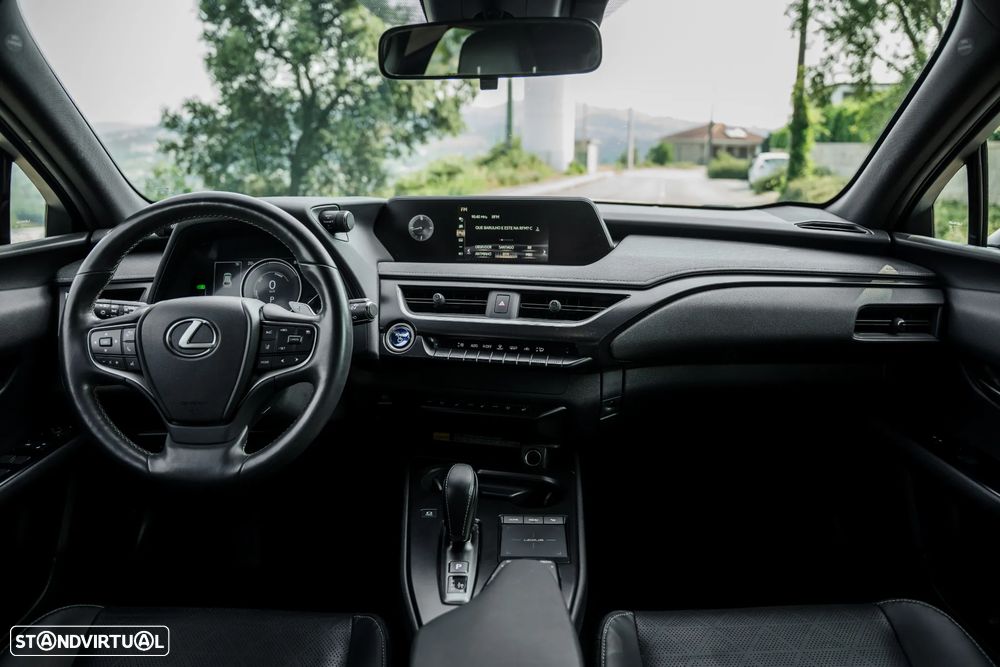 Lexus UX 300e Luxury - 22