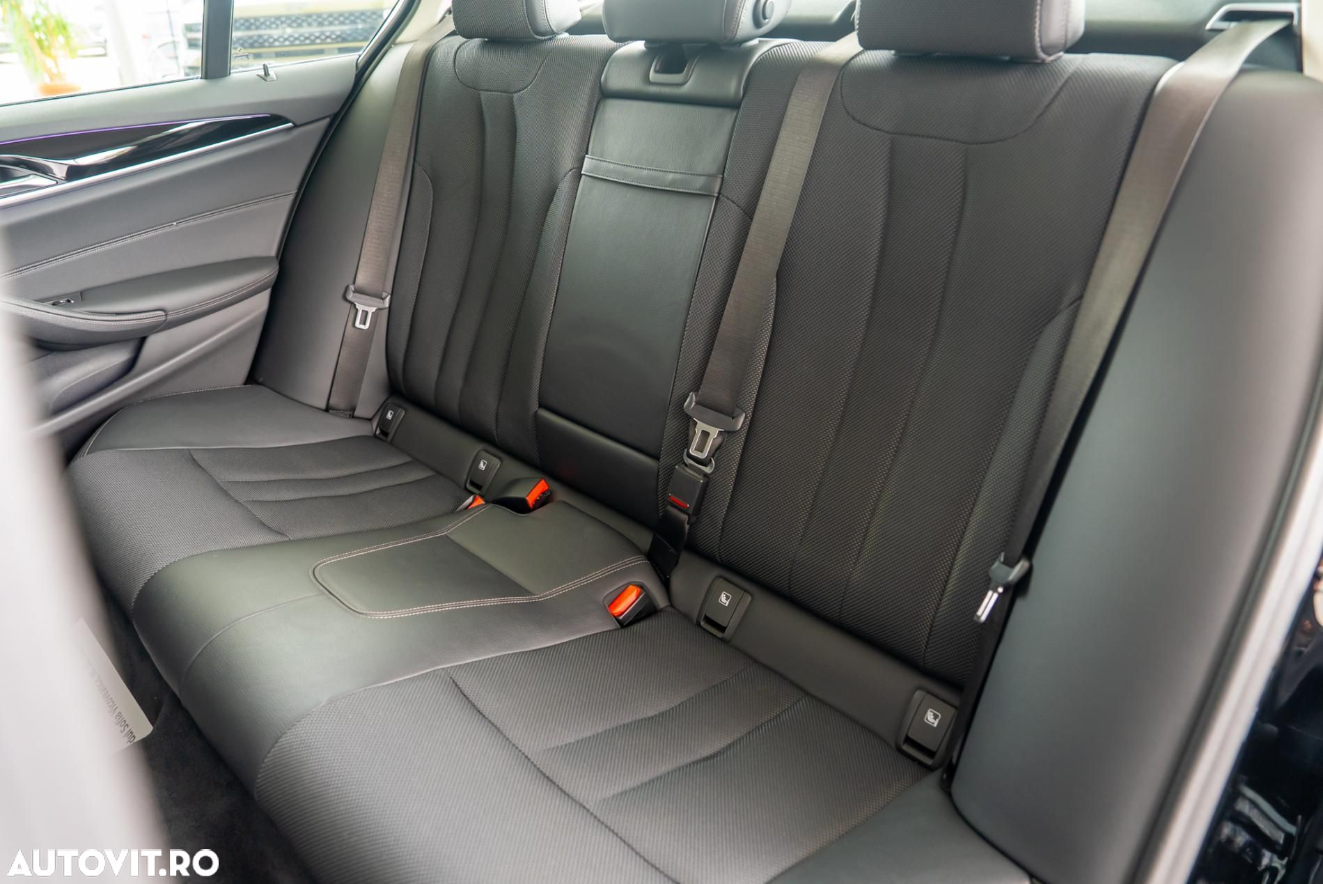 BMW Seria 5 530e iPerformance Aut. Sport Line - 20