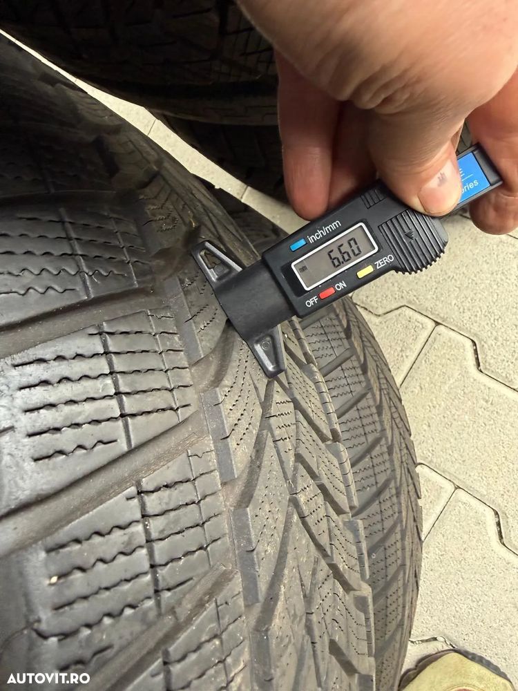 255 50 r20 Goodyear iarna - 3