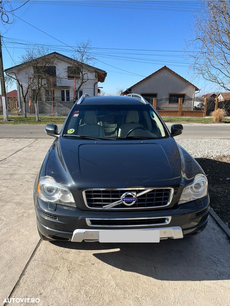 Volvo XC 90 D5 AWD Geartronic Momentum - 3
