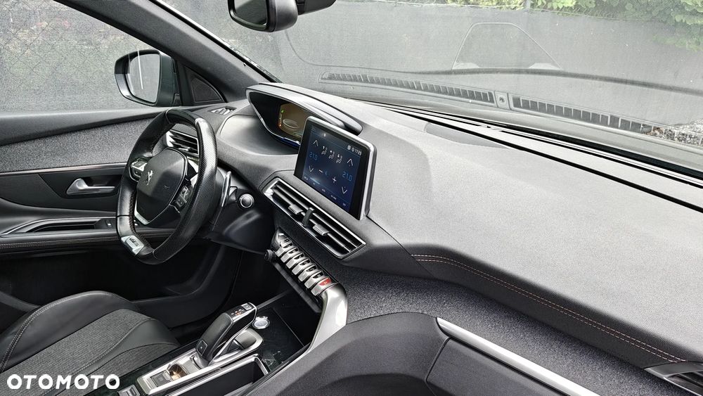 Peugeot 3008 - 15