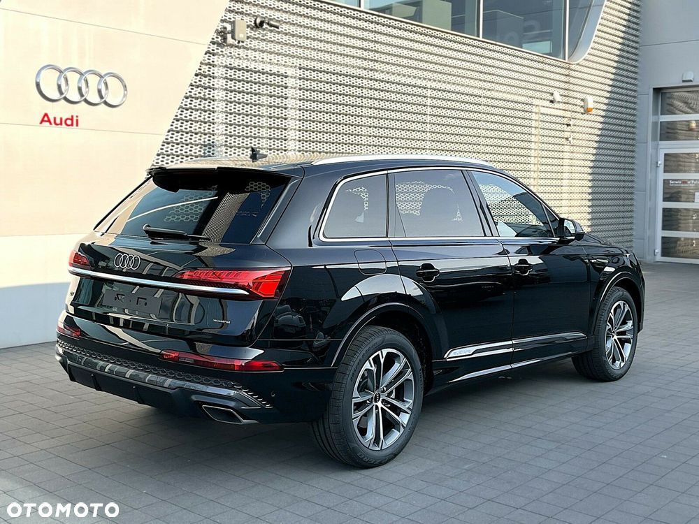 Audi Q7 - 7