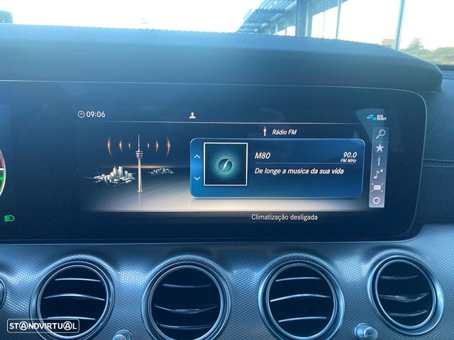 Mercedes-Benz E 300 de 9G-TRONIC AMG Line - 28