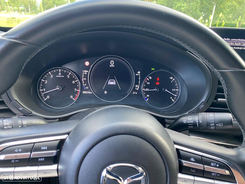 Mazda 3 Hatchback 2.0 Sky-G Evolve P.i-Actvsense J18 - 19