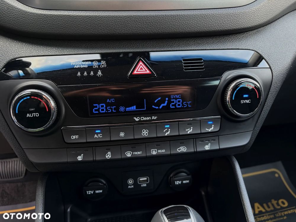 Hyundai Tucson blue 1.7 CRDi 2WD DCT Premium - 30