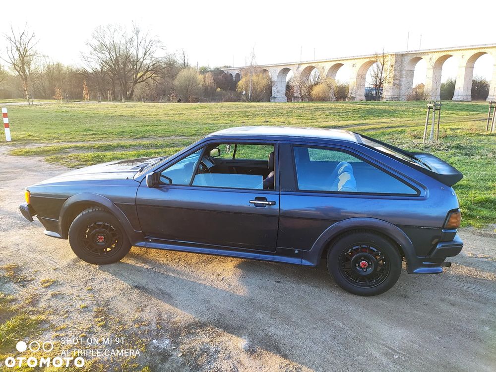 Volkswagen Scirocco 1.6 GT - 2