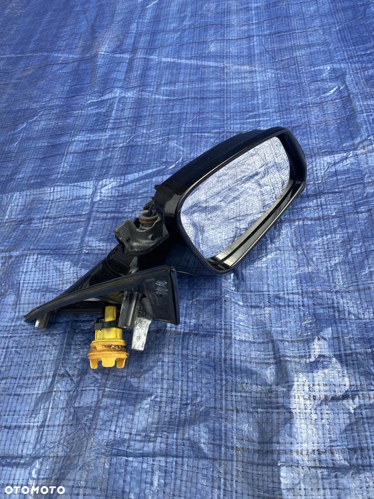 LUSTERKO PRAWE PRAWY PRZÓD CZARNE 668 EU BMW F11 LIFT 5PIN M-PAKIET - 1