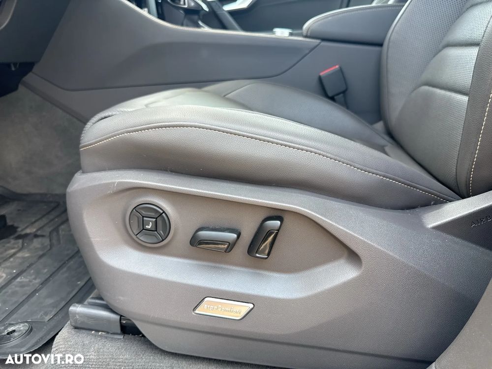 Volkswagen Touareg - 14