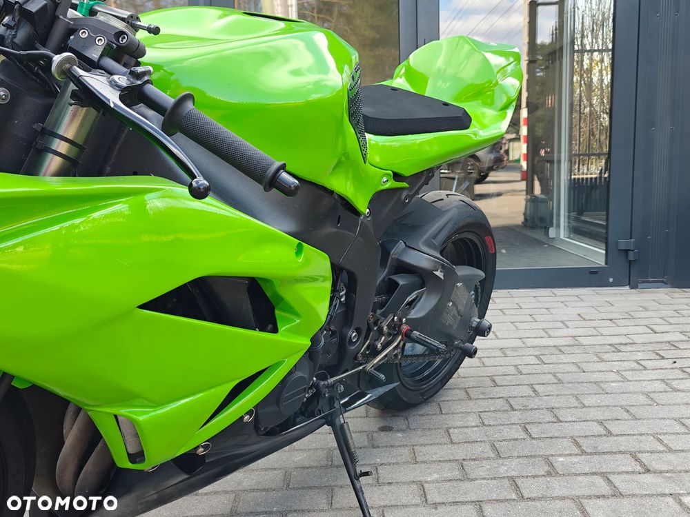 Kawasaki ZX - 2