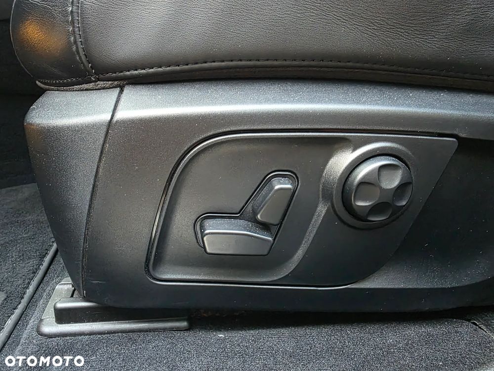 Maserati Levante S Q4 - 13