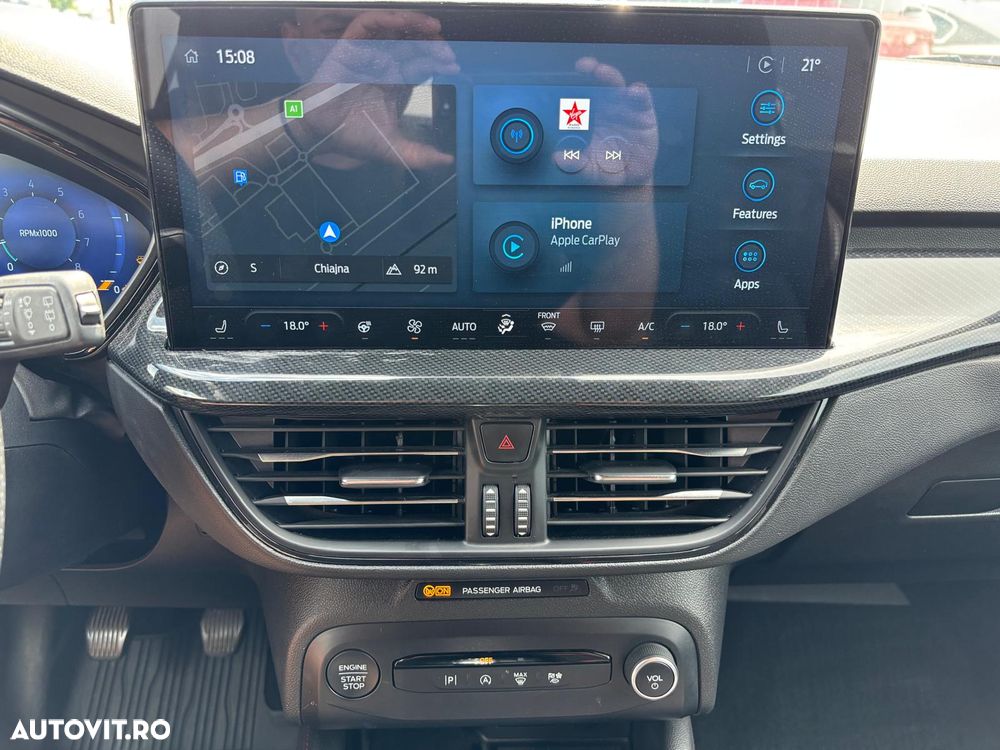 Ford Focus 1.0 EcoBoost MHEV ST-Line - 18