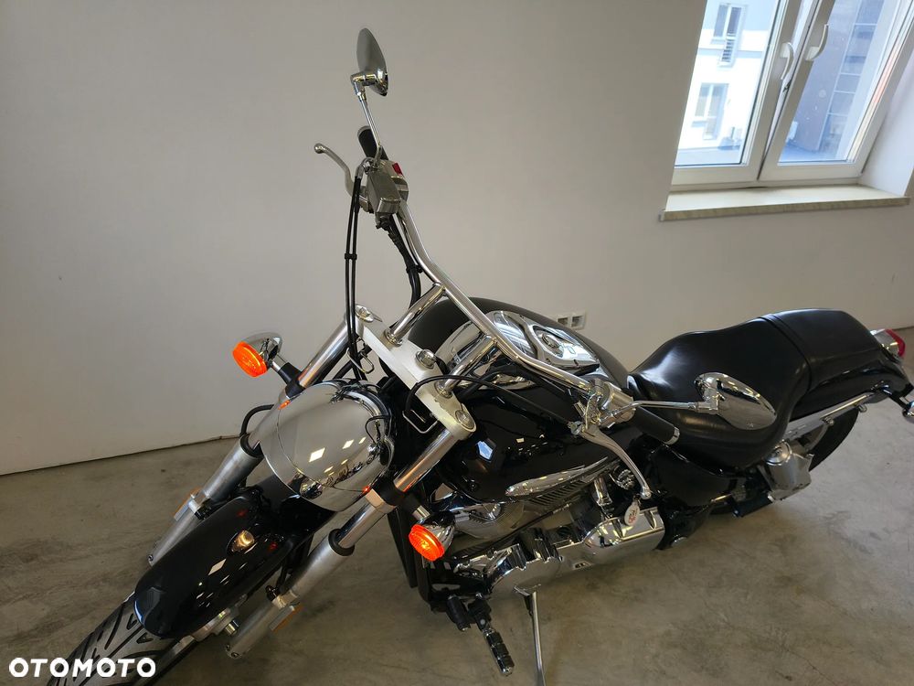 Honda VTX - 8