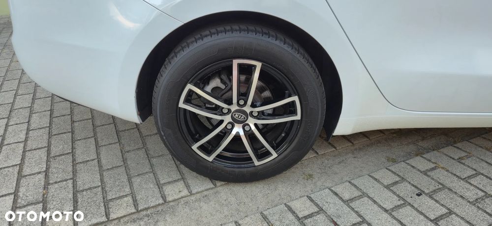 Kia Ceed 1.4 CRDi M - 13
