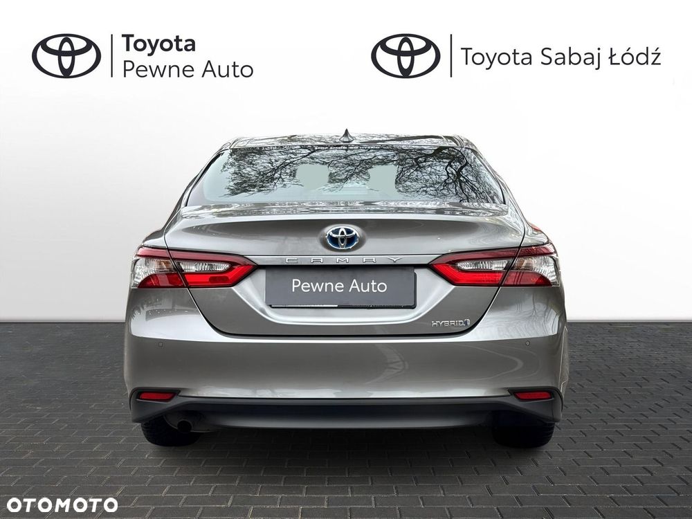 Toyota Camry 2.5 Hybrid Prestige CVT - 4