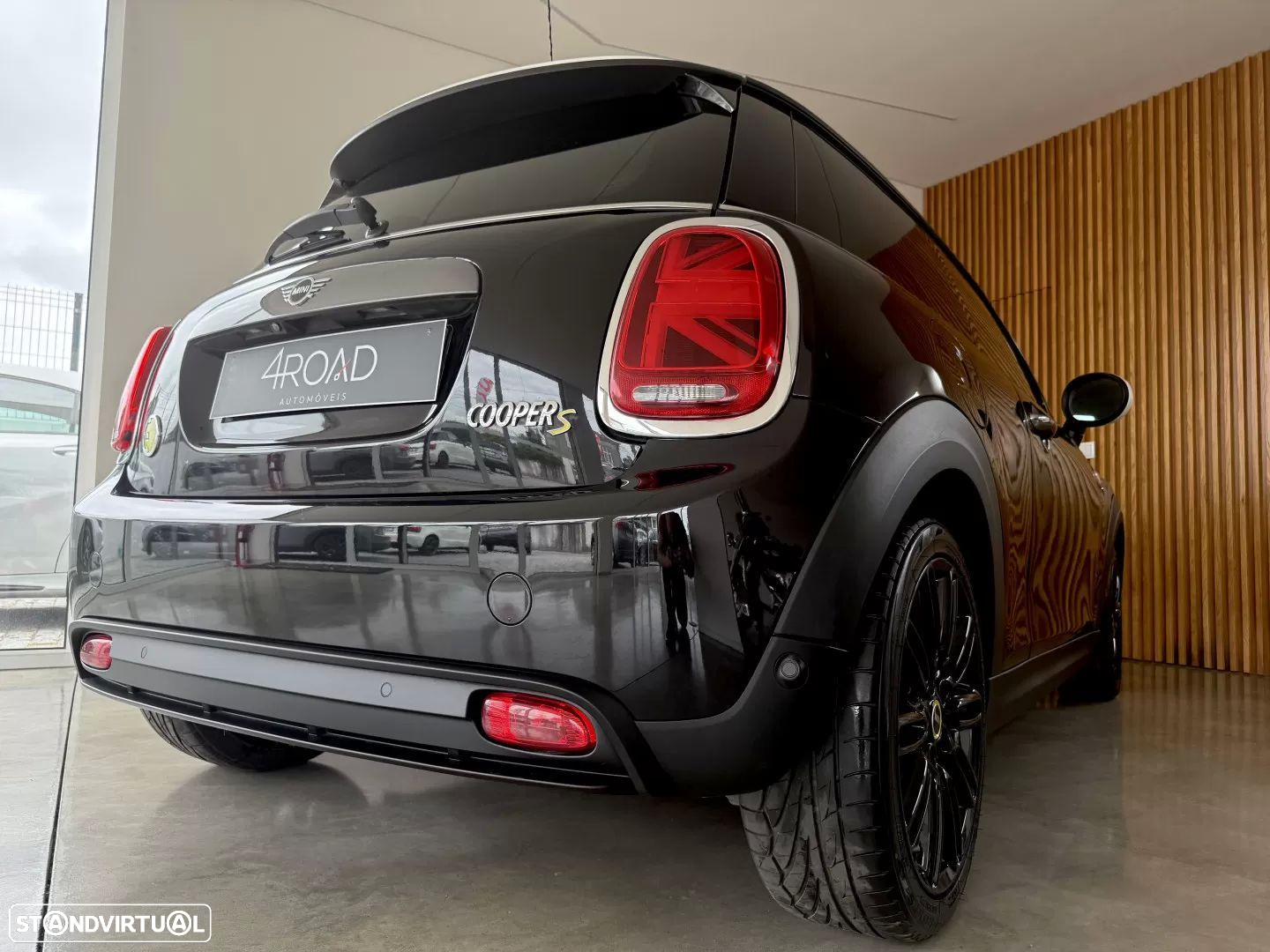 MINI 3 Portas Cooper SE - 39