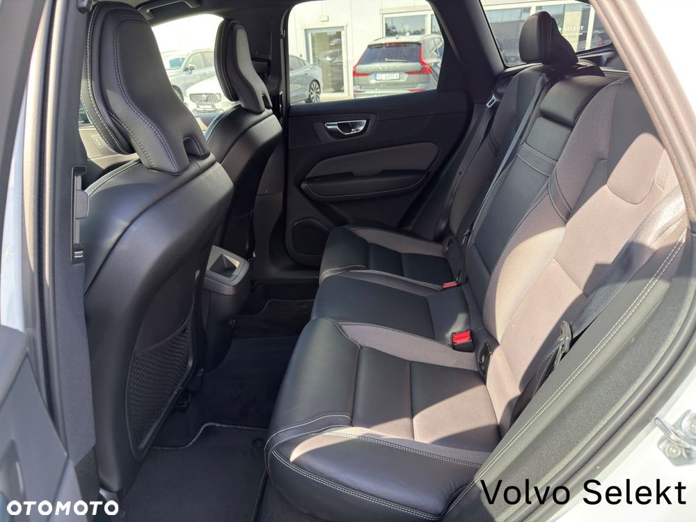 Volvo XC 60 - 22