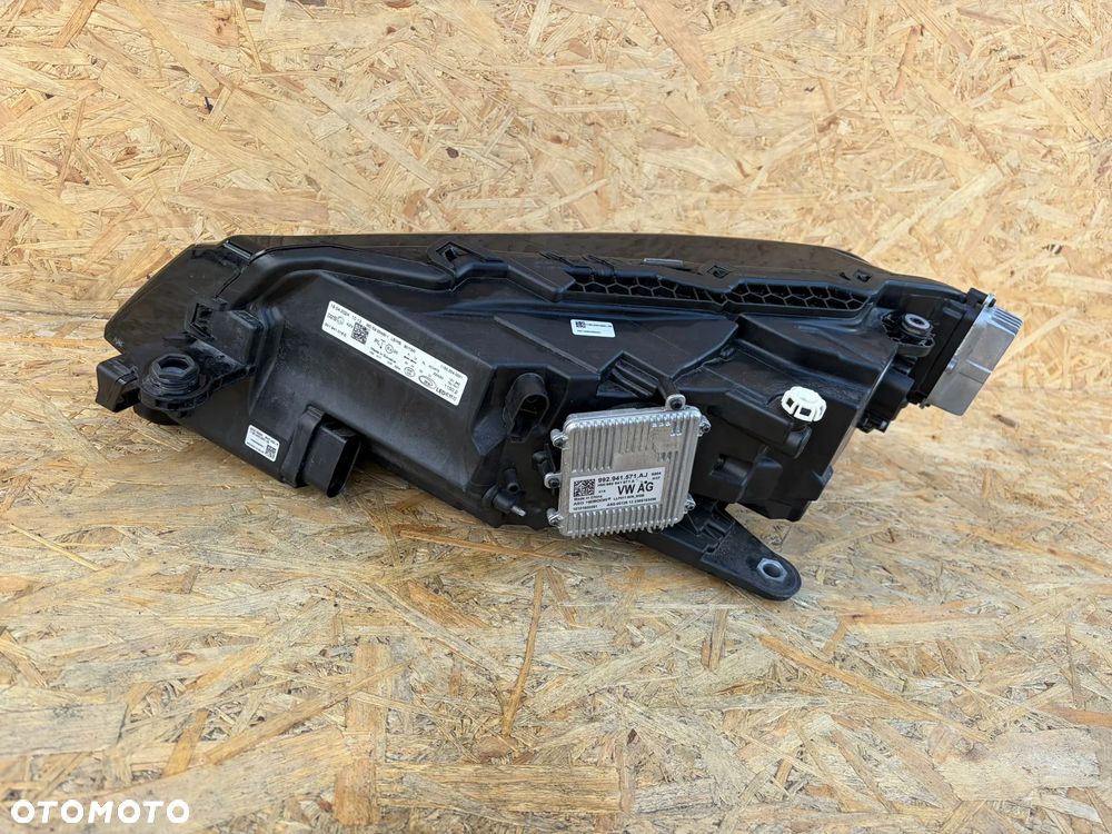 Skoda Superb III lampa przod prawa full led - 7