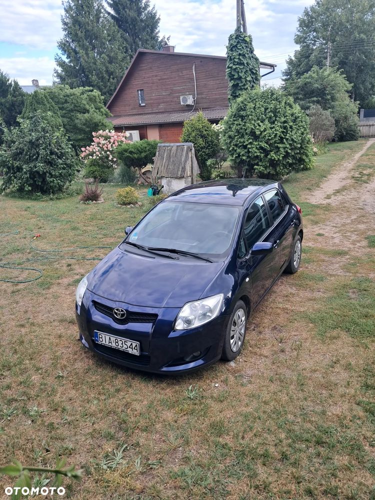 Toyota Auris 1.4 VVT-i - 1