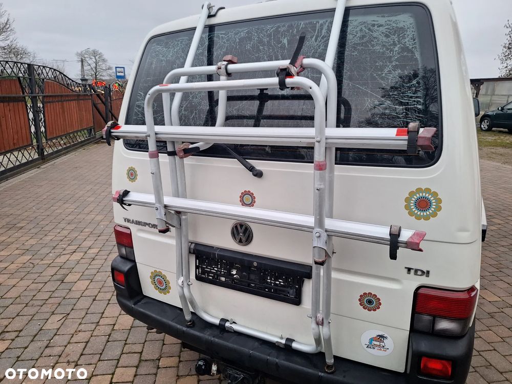 Volkswagen Transporter - 12