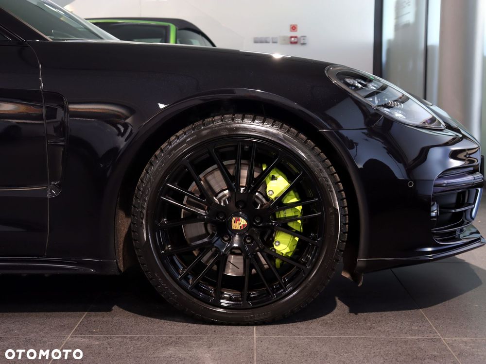 Porsche Panamera - 14