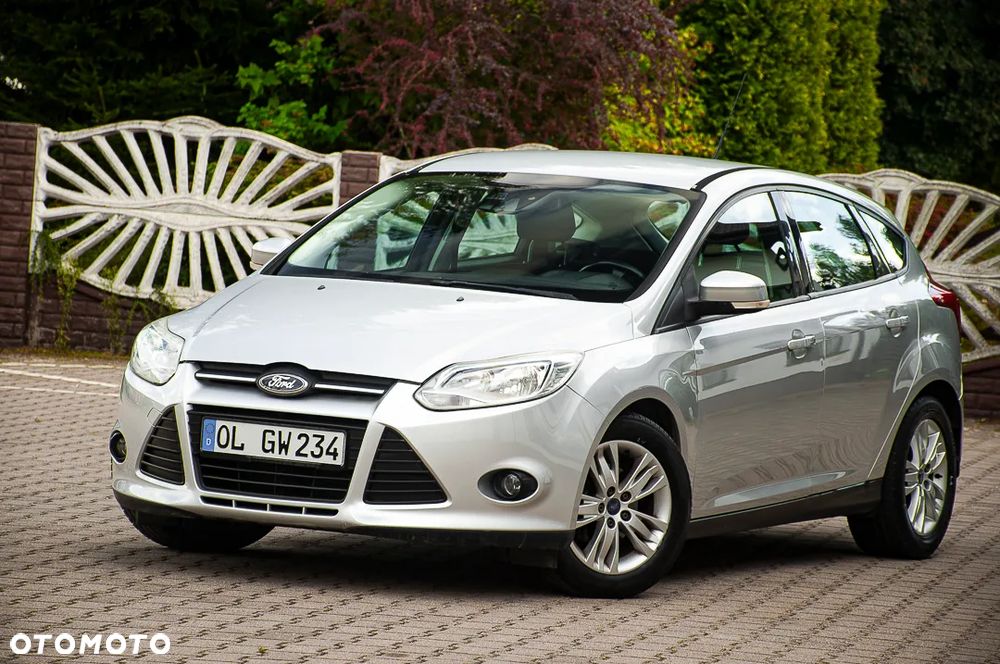 Ford Focus 1.6 TDCi DPF Champions Edition - 4