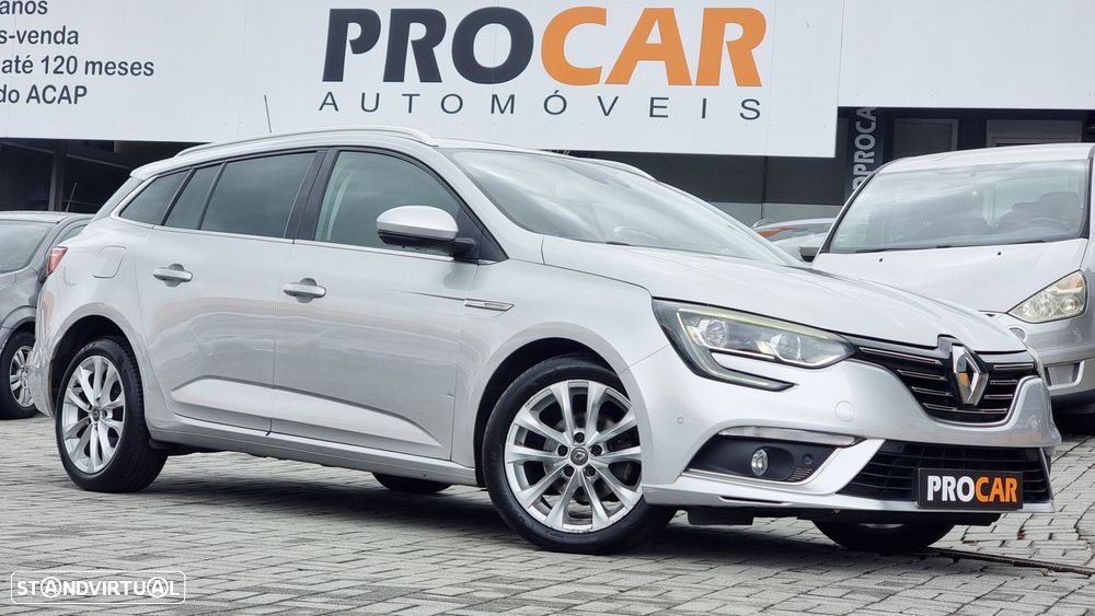 Renault Mégane Sport Tourer 1.5 dCi GT Line - 29