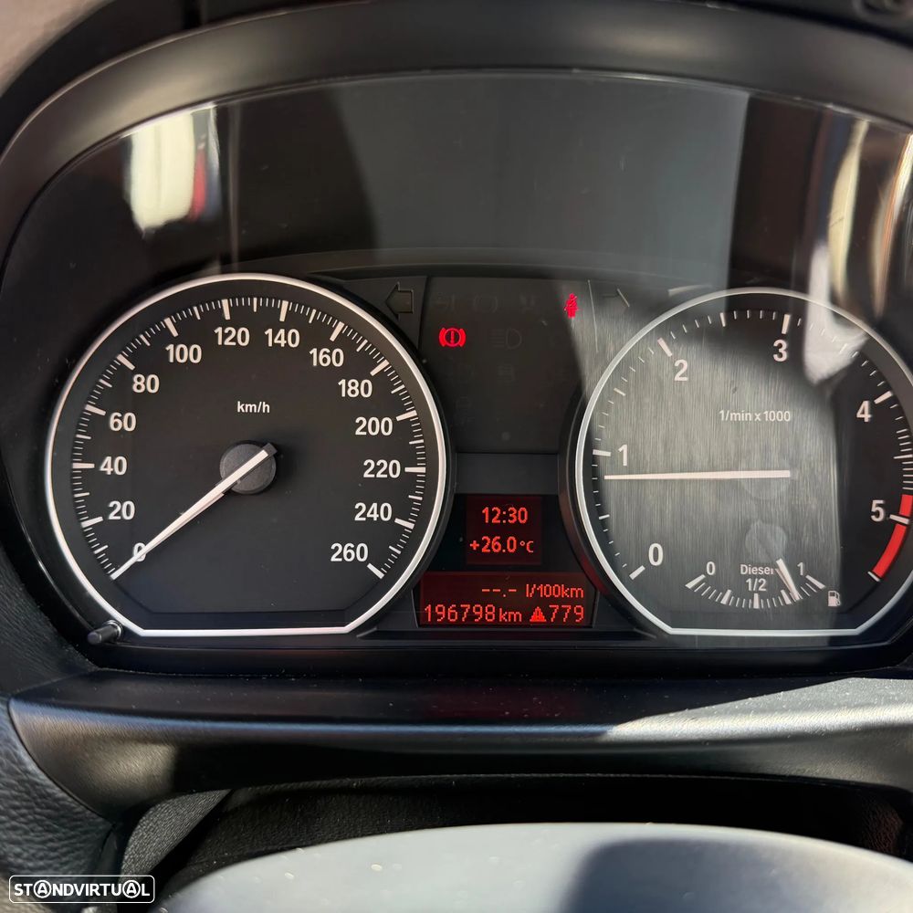 BMW 120 d DPF Edition Sport - 10