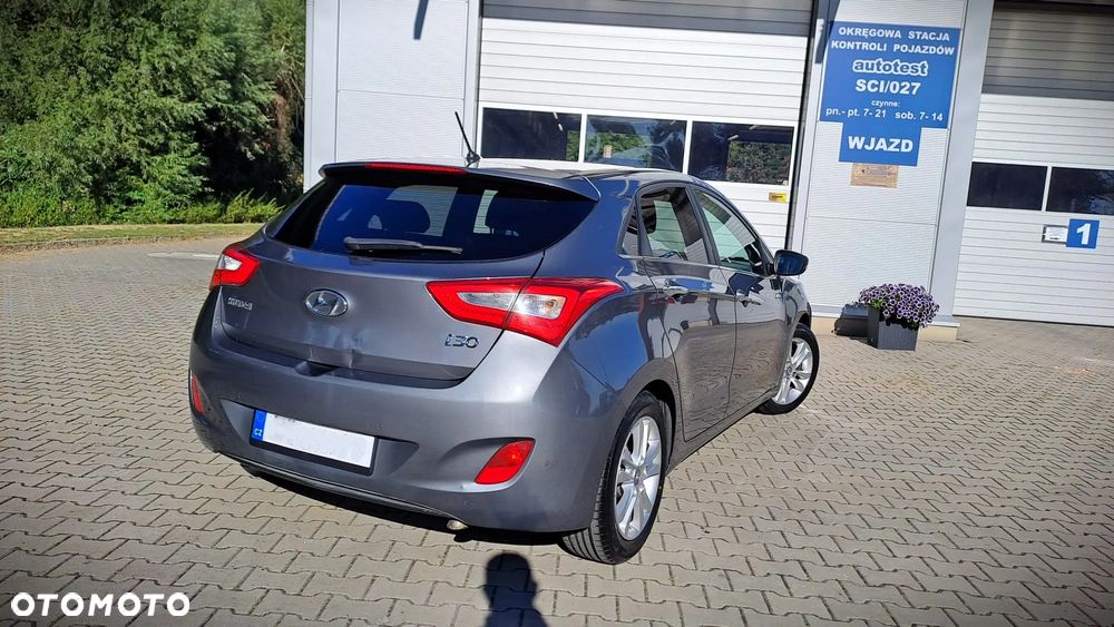 Hyundai i30 1.6 Style - 23