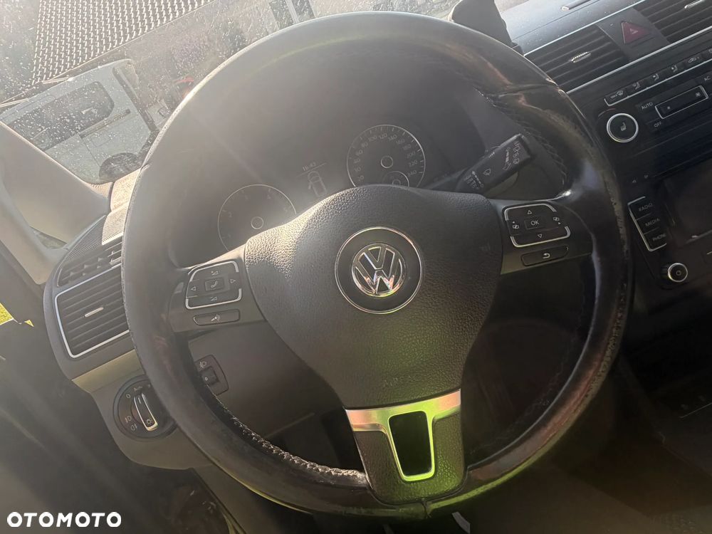 Volkswagen Touran 2.0 TDI DPF Comfortline - 9