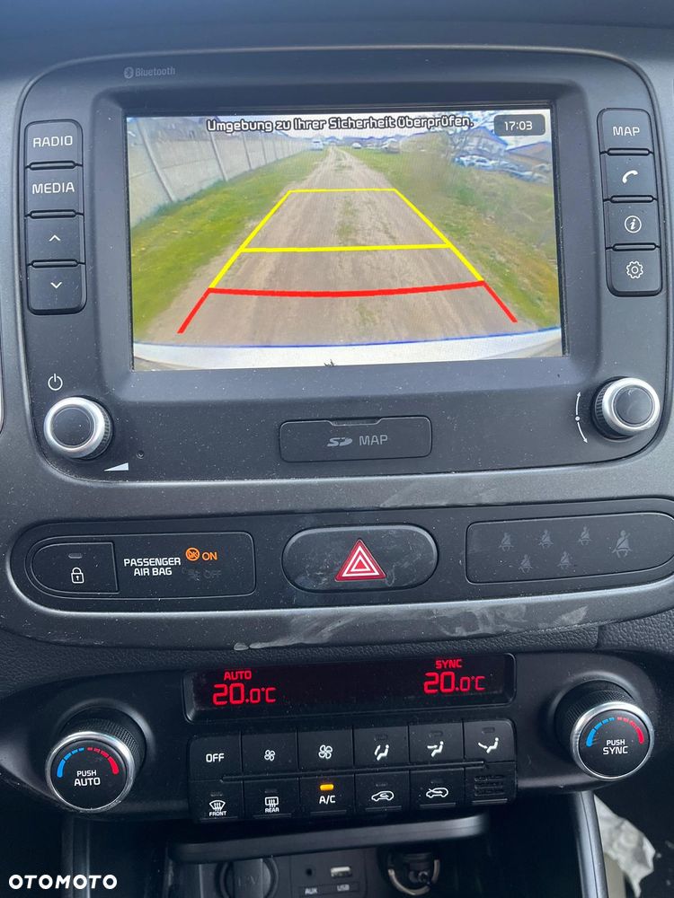 Kia Carens 1.6 GDI XL 7os EU6 - 11