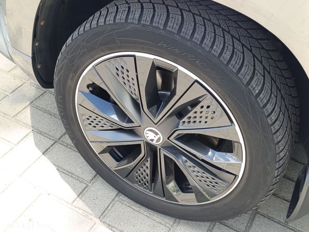 Skoda Karoq 1.5 TSI ACT 4x2 Sportline DSG - 10