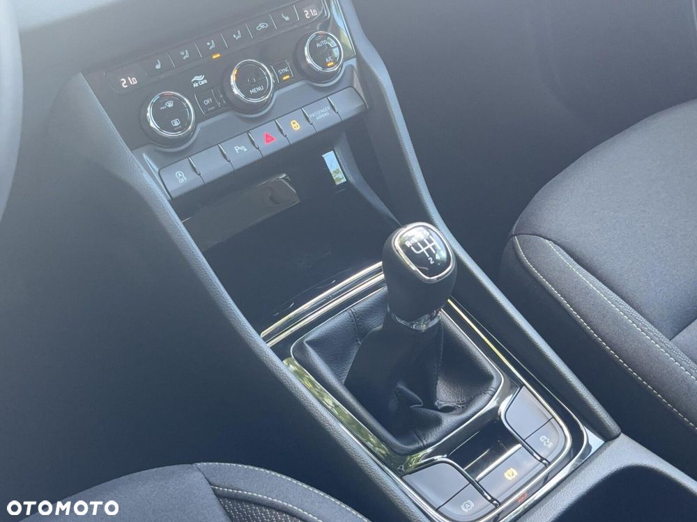 Skoda Karoq 1.5 TSI ACT Selection - 26
