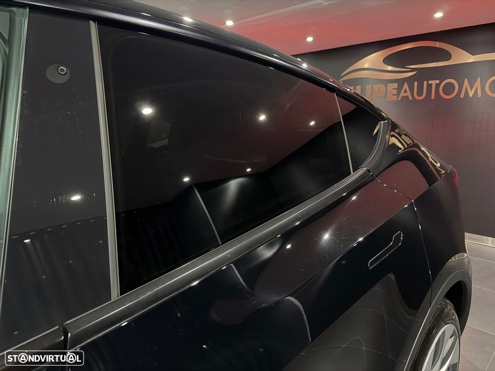 Tesla Model Y Standard - 11