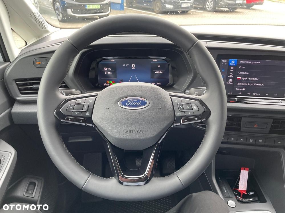 Ford Transit Connect - 25