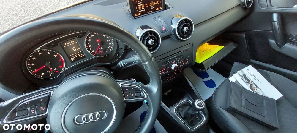 Audi A1 Sportback 1.2 TFSI S line Sportpaket - 30