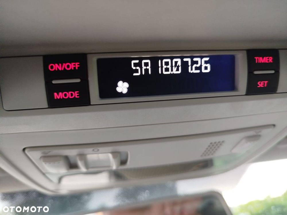 Volkswagen T5 - 18