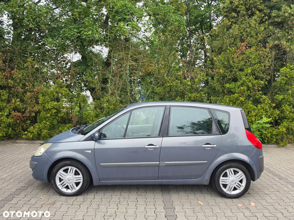 Renault Scenic 1.5 dCi Confort Authentique - 2