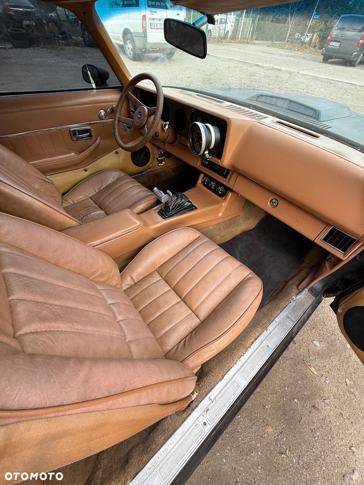 Chevrolet Camaro - 12